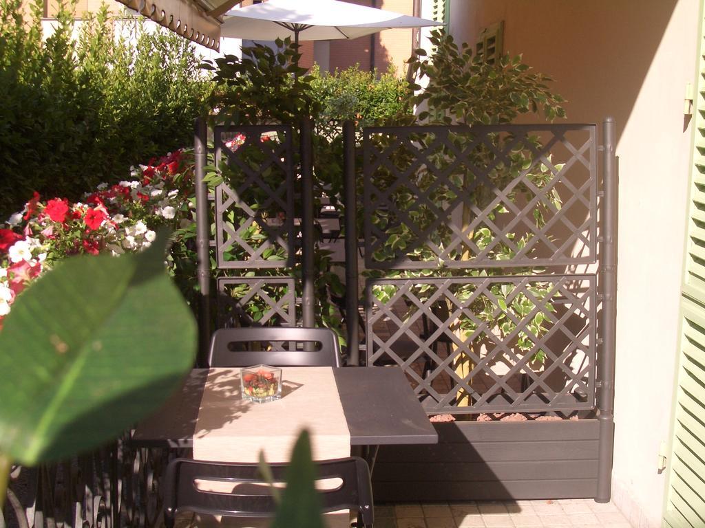 לינה וארוחת בוקר Lucca Relais מראה חיצוני תמונה