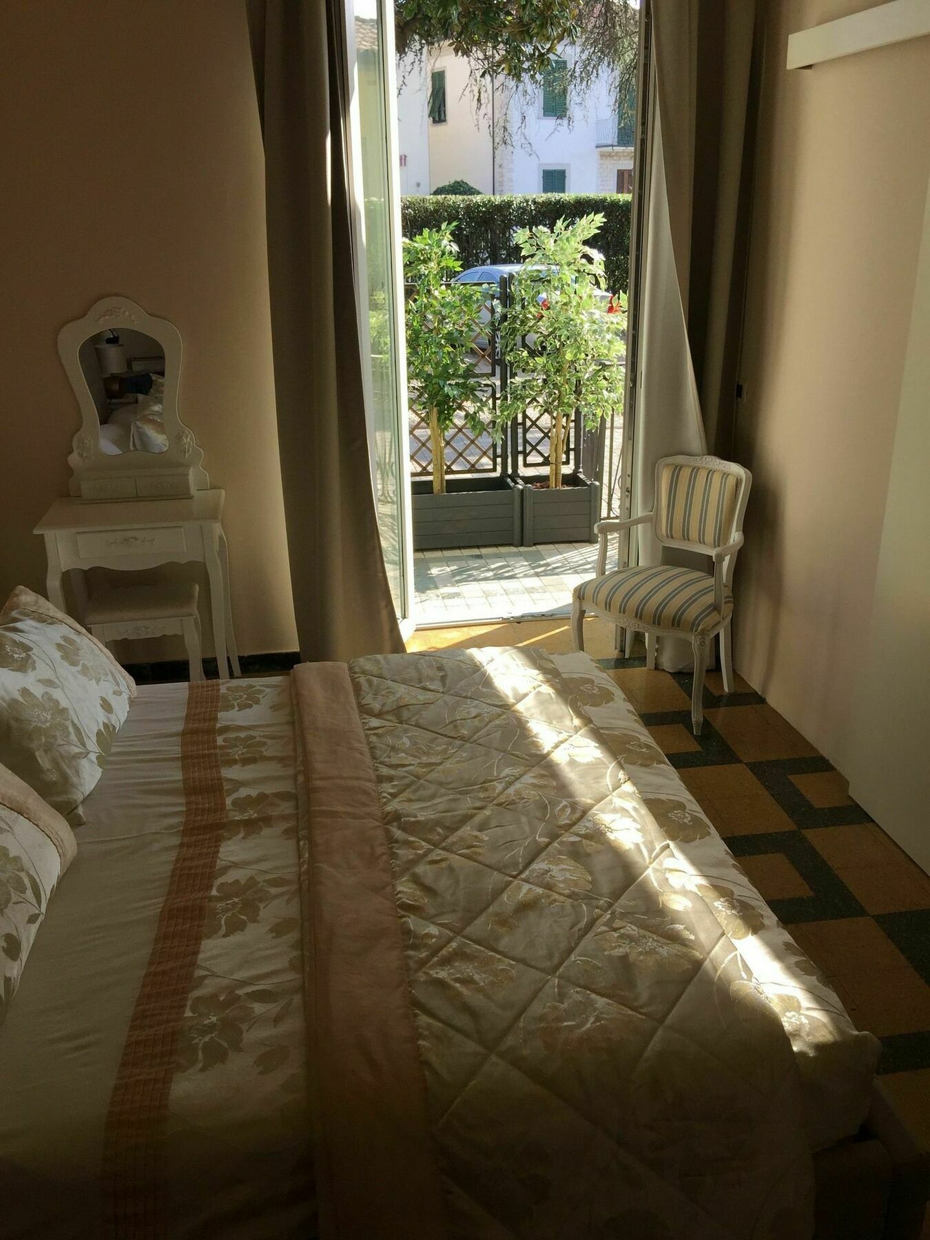 לינה וארוחת בוקר Lucca Relais מראה חיצוני תמונה