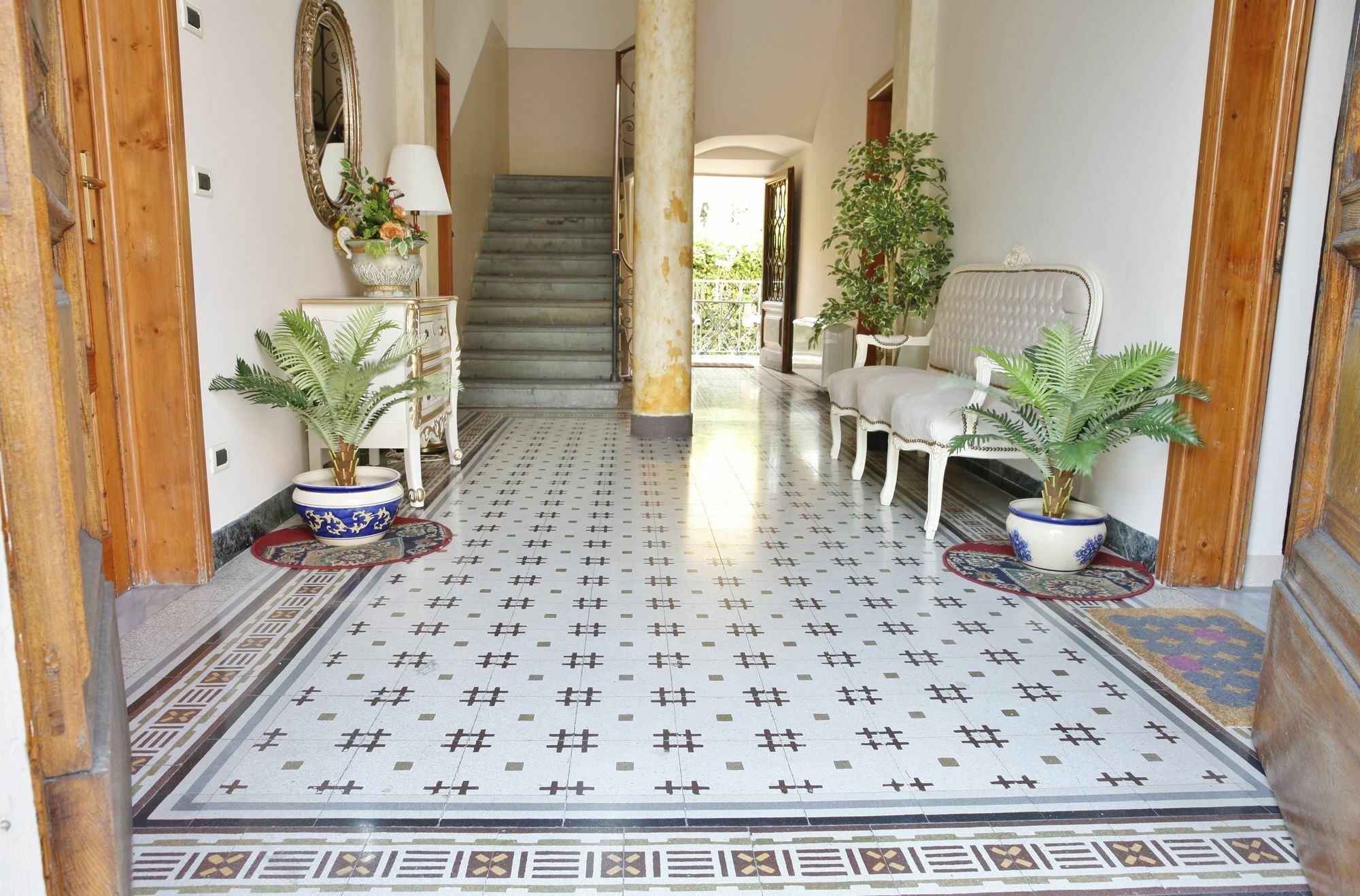 לינה וארוחת בוקר Lucca Relais מראה חיצוני תמונה